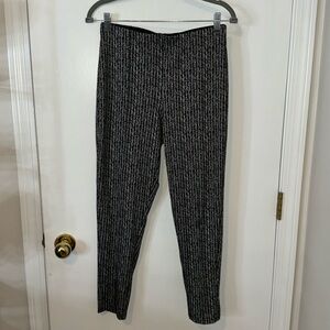 Business Casual Patterned Leggings